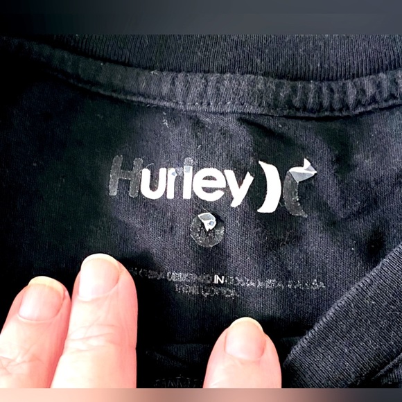 🦋SALE this weekend 🦋 Hurley, black T-Shirt, size M - Picture 3 of 4